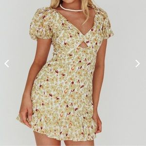 Hello Molly | Floral Puff Sleeve Dress